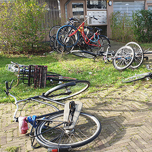 300x300 HIC _ fiets fietsen woonoverlast _ C LR